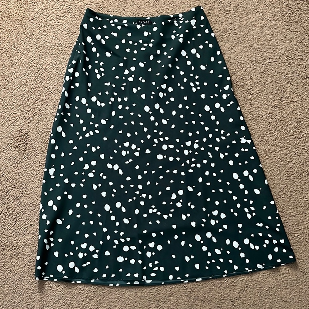 Green midi skirt